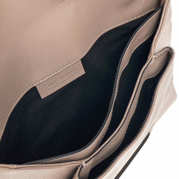 Givenchy Antigona Medium Mastic Goat-Leather Envelope Clutch - Picture 8 of 10